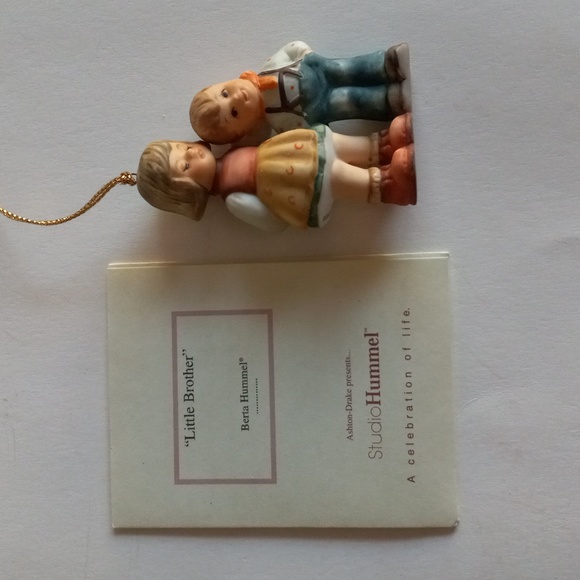 Berta Hummel "Little Brother" Holiday Ornament - Picture 3 of 6